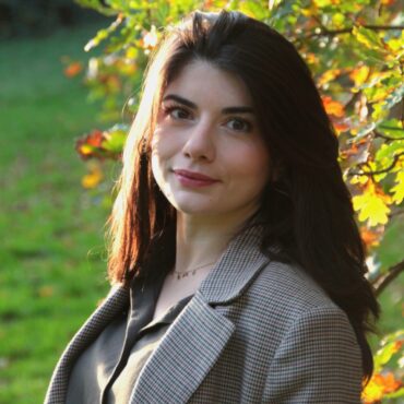 Portrait of Amélie Trémolières.